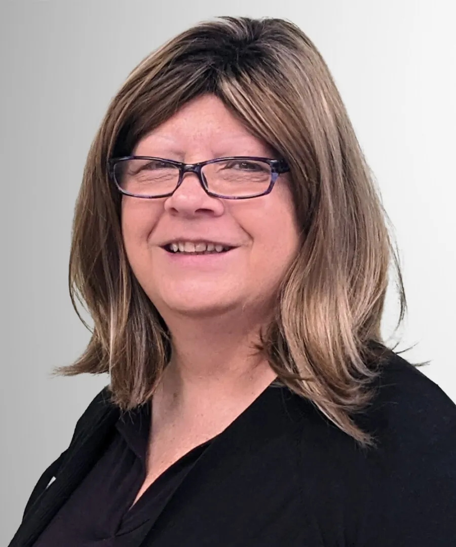 Photo of Kelly Sharkey